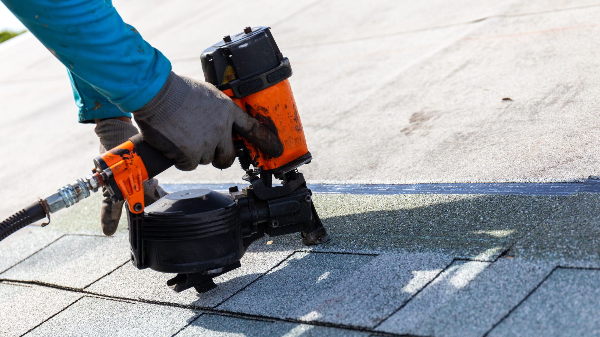 Affordable roofing contractor The Woodlands TX